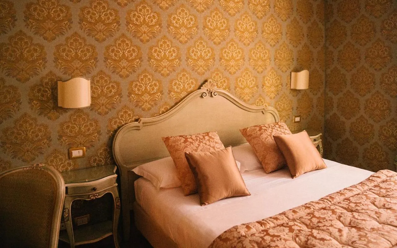Murano Palace Venice Bed & Breakfast